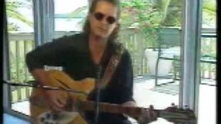 The Byrds -Roger McGuinn&#39;s guitar style