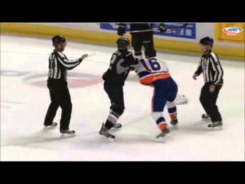 Andy Andreoff vs Chris Bruton