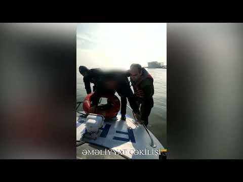 Dalğıclar dənizdə batma təhlükəsində olan şəxsi xilas ediblər