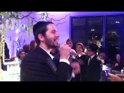 Shloime Gertner sings "Just One shabbos" from MBD