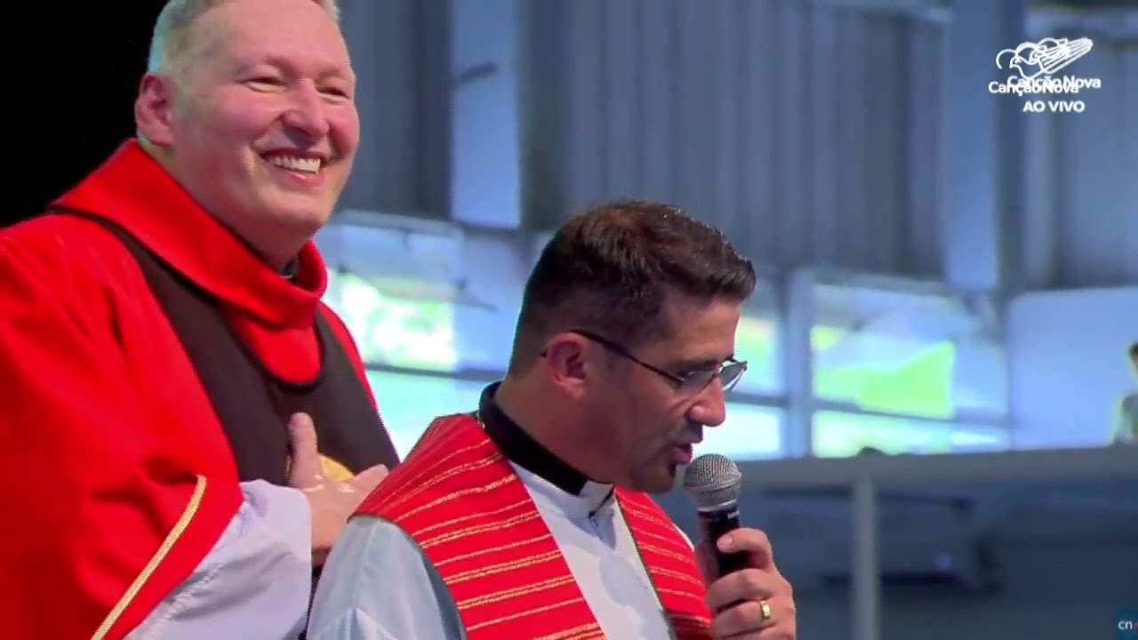 Assista um resumo do segundo dia do Acampamento Hosana Brasil