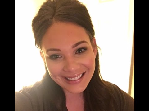 Full Face-How to create an easy smokey eye