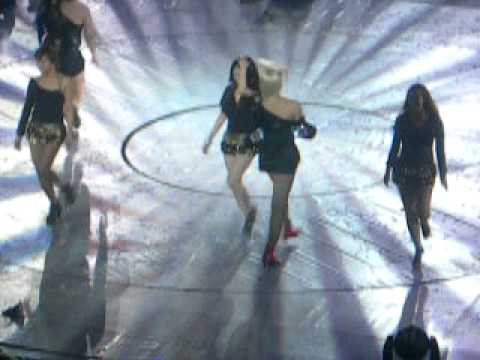 SS3PH 110226 Lady HeeHee & The Single LADIES2