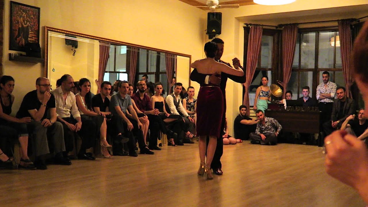 2015 Jun-  Nany Peralta y Buket 1/3 show