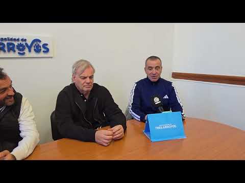Conferencia de prensa. Visita del entrenador físico Horacio Anselmi.