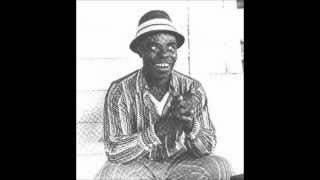 JB Hutto - Blues Do Me A Favor