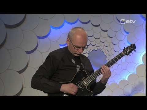 MART SOO ja KULGEJAD  "Ruudule"