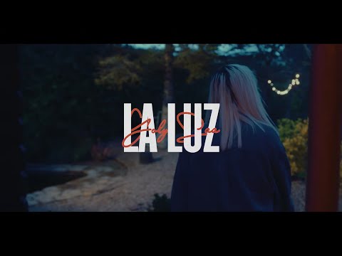 Yoly Saa - La luz (Videoclip Oficial)