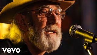 Don Williams - Sing Me Back Home (Official Video)