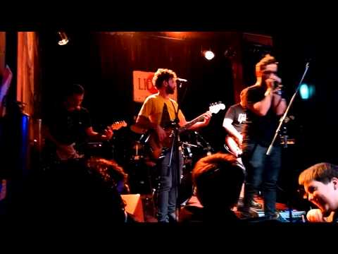 AVÉ DELØN - HUNDIDO (LIBARIO BAR 29-08-15)