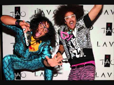 LMFAO - Reminds Me Of You ft. Calvin Harris - Skyblu's solo