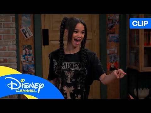 Alex Russo está de vuelta 🤩 | VUELVEN LOS MAGOS DE WAVERLY PLACE |