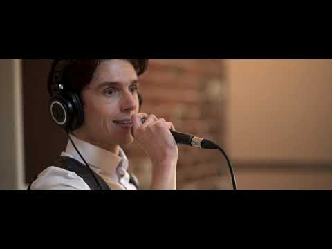 Indigo Cover 'Don't Look Back In Anger' by Oasis