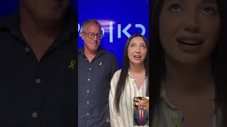 ראש הממשלה נתניהו בשיחה עם יובל רפאל שזכתה במקום ה-2 באירוויזיון (עדכוני משרד ראש הממשלה) - התמונה מוצגת ישירות מתוך אתר האינטרנט יוטיוב. זכויות היוצרים בתמונה שייכות ליוצרה. קישור קרדיט למקור התוכן נמצא בתוך דף הסרטון