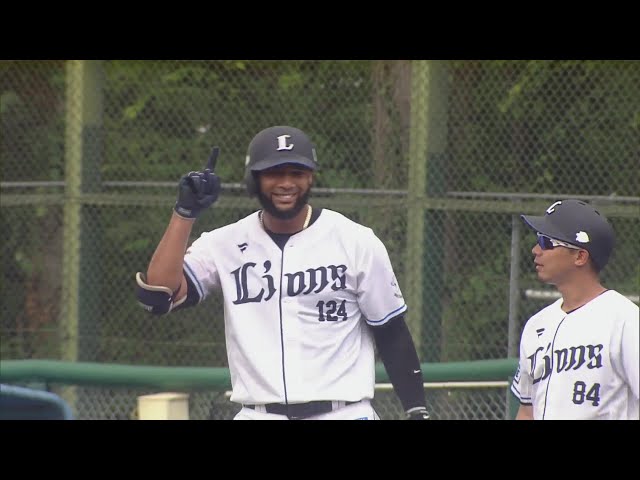 【ファーム】ライオンズ・ガルシア センターへ抜ける先制のタイムリーヒットを放つ!!  2024年7月4日 埼玉西武ライオンズ 対 北海道日本ハムファイターズ