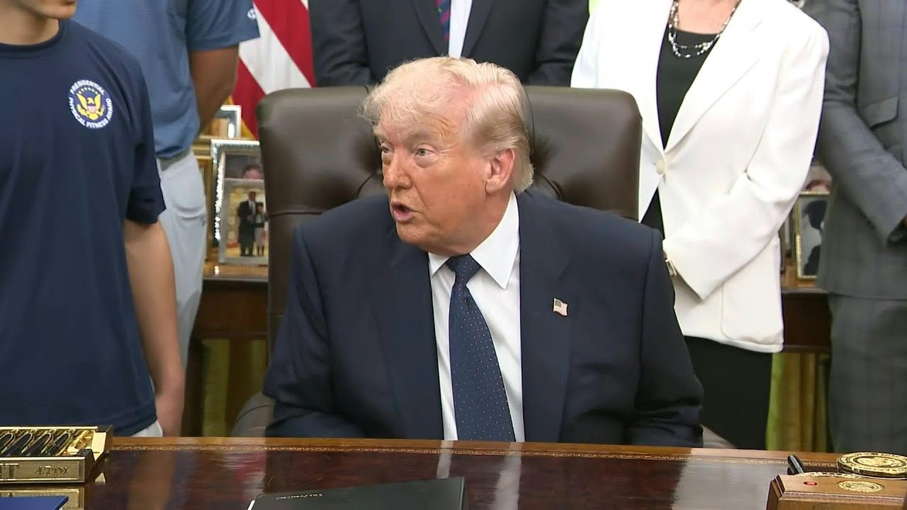 Video | Trump urges Iran to 'do the smart thing' | AFP