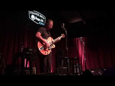 Reverend Horton Heat aka Jim Heath,  "Experiment in Terror" Solo