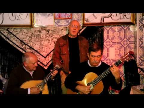 Carlos Ferrer, "Fado Três Bairros" - "Velho café cantante"