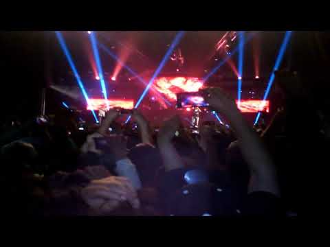 Nach  en concierto (Pepsi Center)