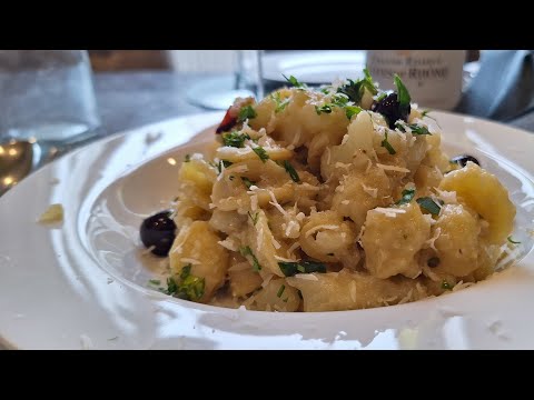 Cavoli a merenda ~ Pasta e cavolfiore alla napoletana