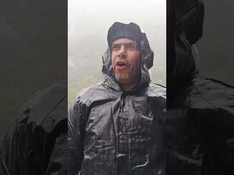 chorros de agua por la montaña #carreteras #montañas #santamariahuila