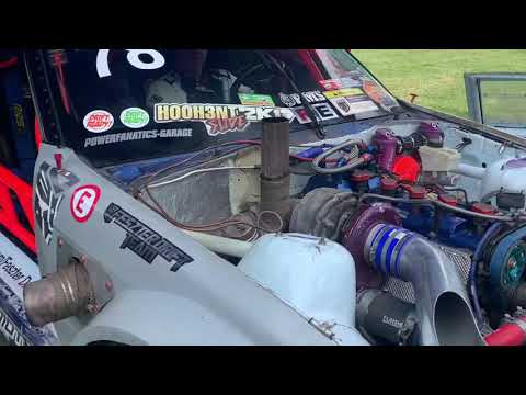 2JZ POWERED BMW E36 HUGE FLAMES & DRIFTING AT DRIFT GAMES 2020 |RabócsiRing|