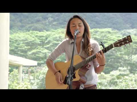 Ashley Lilinoe - Always Wanting More (HiSessions.com Acoustic Live!)