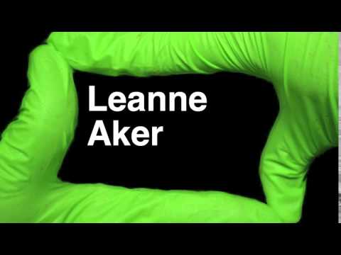 How to Pronounce Leanne Aker