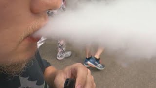 School removes bathroom doors to combat vaping