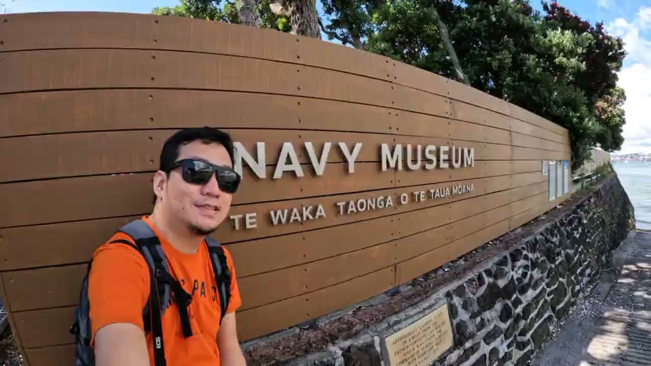 A walking tour around the Torpedo Bay Navy Museum