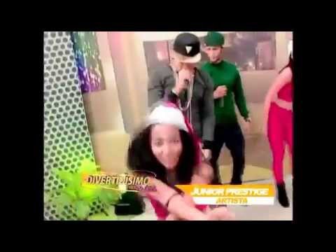 Junior Prestige Perrea Bailarinas Navideñas Con Ella Esta Sola