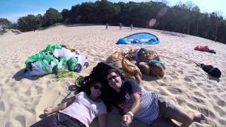 preview picture of video 'Parapente Dune du Pyla et Pyrénées automne 2014'