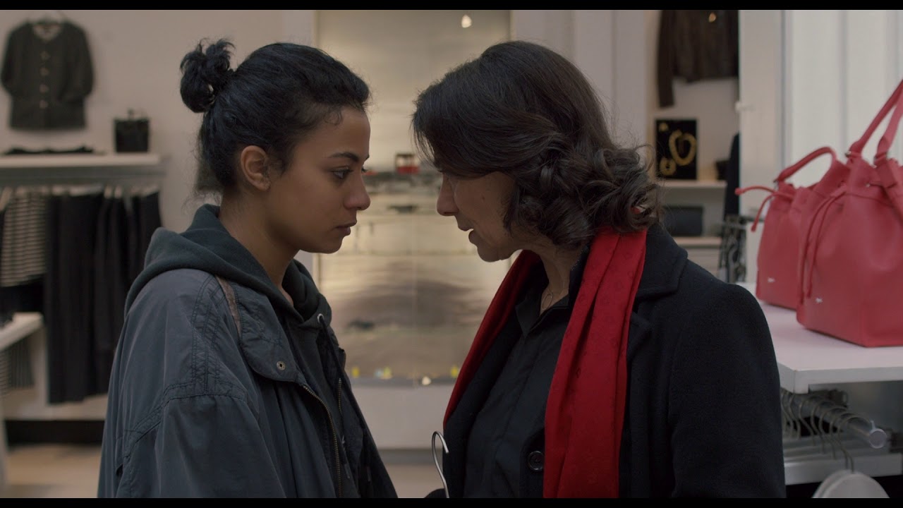 Miniature de la vidéo CORPS ÉTRANGER de Raja Amari - bande-annonce officielle du film Corps étranger