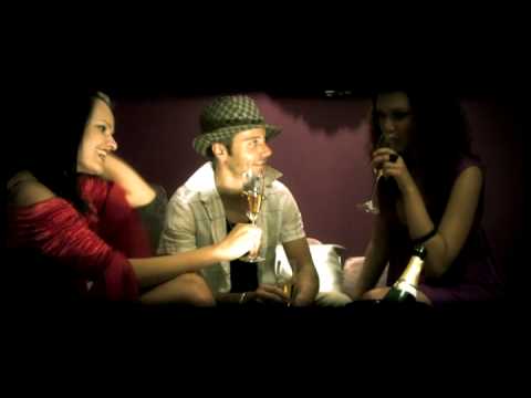 Alma sin Dueño - El Mundo es Mío (Music Video)
