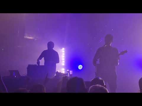 Ashkabad - Strawdogz / Pupajim The Sticks (Remix) (5/8) Live Petit Bain Paris 20230118 223148 HD