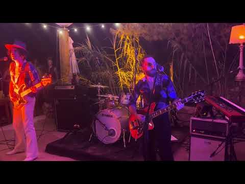 'Hey' - The Guapos (Ses Boques)