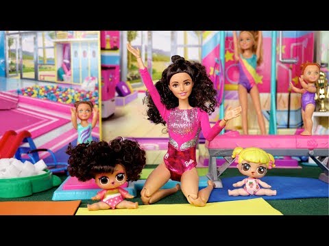Barbie Doll LOL Splits Family Morning Routine - Baby Goldie First Gymnastics Class