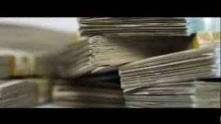 Rihanna feat. Nicki Minaj - Raining Men (Official Music Video)