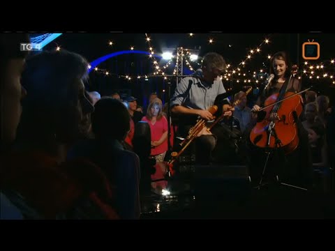 Jarlath & Alana Henderson /  Johnny, Love You Johnny