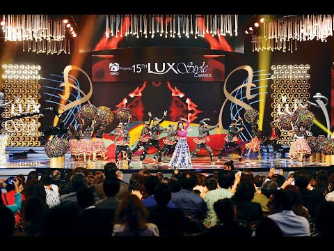 download lagu mp3 mp4 Lux 2017 Awards, download lagu Lux 2017 Awards gratis, unduh video klip Lux 2017 Awards