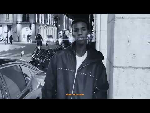 Mwami by the mike (official visual)