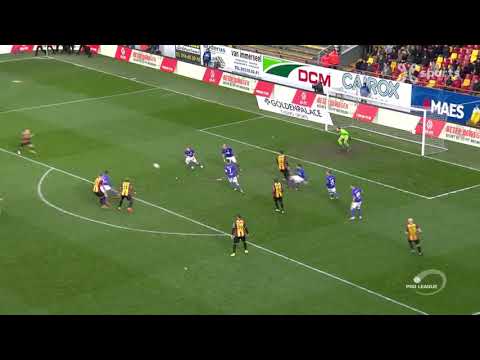 Clement Tainmont makes the decisive goal for the championship of Kv Mechelen with Titanic song