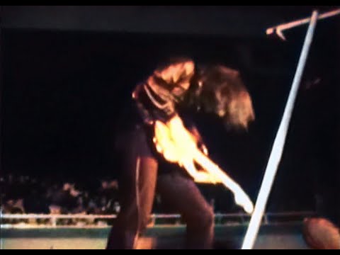 Deep Purple - Highway star - At  Nippon Budokan, Tokyo, Japan, August 17th, 1972 (in Color)