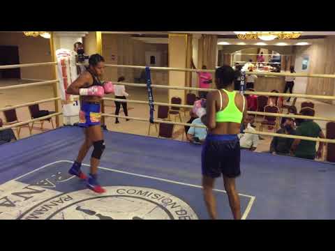 Boxeo Salsa Panameña Olga Julio vs