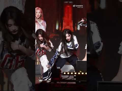 SNH48 王奕 Wang Yi (Number One) Top 16 Beijing Tour (25.10.24)