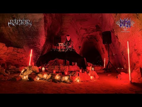 DUSK RECORDS PRESENTS : LIVE STREAM FROM THE CAVE #1 WITH CASSIE RAPTOR