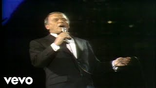 Frank Sinatra - Street Of Dreams (Ol&#39; Blue Eyes Is Back)