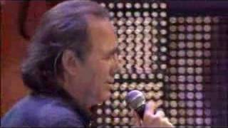 Sabina &amp; Serrat 22) Y nos dieron las diez...