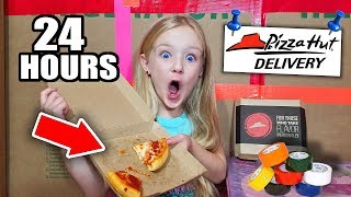 24 HOUR BOX FORT KIDS SURVIVAL CHALLENGE! PIZZA HUT DELIVERS!!!