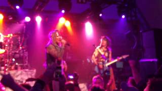 Steel Panther - Satchel Solo / Ten Strikes You&#39;re Out (Calgary, AB 07/05/15)